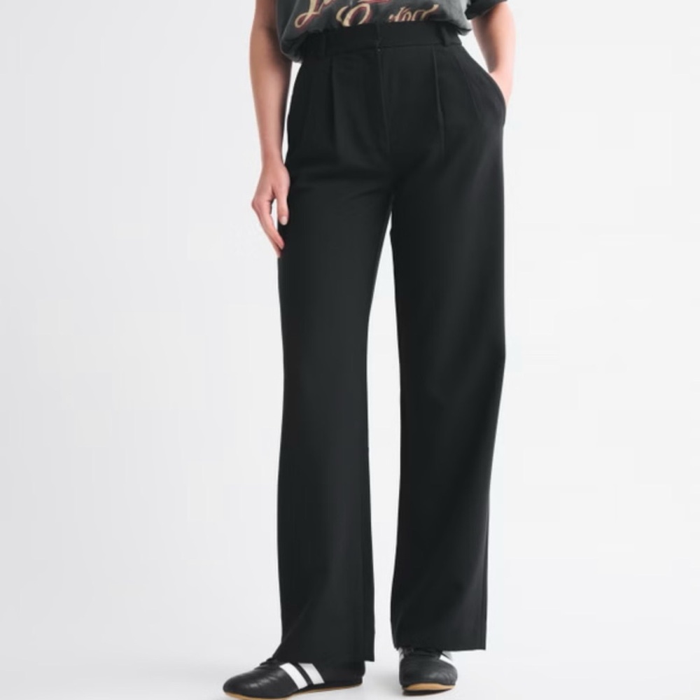 Abercrombie & Fitch High Waisted, Sloane Tailored Wide Leg Pant - Picture 5 of 6